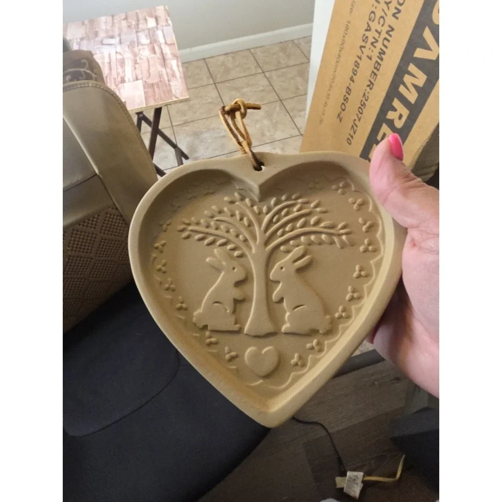 Brown Bag Cookie Art Heart Mold Rabbits Tree ©1989 Hill Design Stoneware